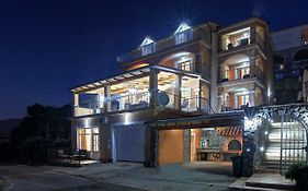 Apartments Lucia Senj